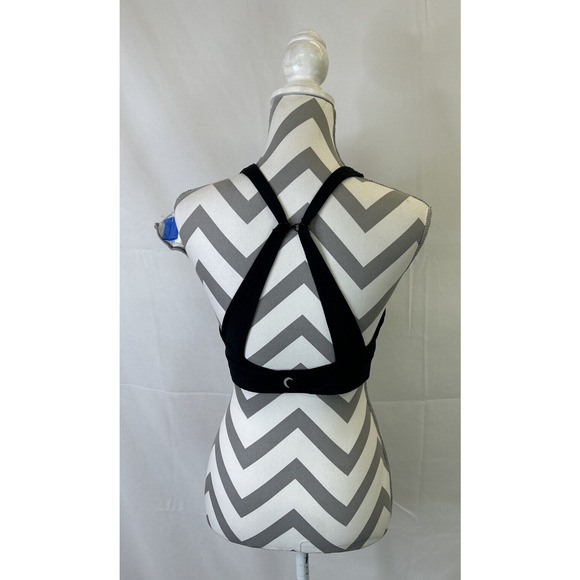ZYIA ActiveBlack Adjustable Mesh Sports Bra Size Medium FS Benefits Charity - Picture 2 of 10